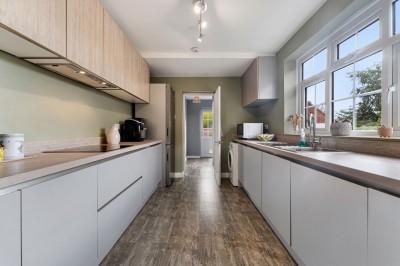 Images for Trent Close, Bramhall, SK7 EAID:2458577900 BID:cc3b723c-d9b3-4363-98e9-f3a7b04b7bc7