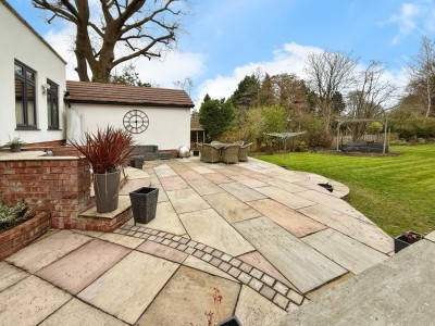 Images for Lees Road, Bramhall EAID:mosleyjaapi BID:1