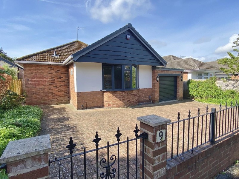 Images for Stanneylands Drive, Wilmslow
