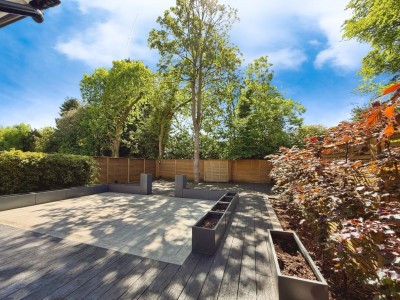 Images for Holland Park, Bramhall EAID:mosleyjaapi BID:1