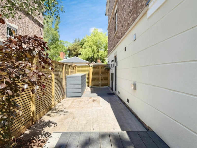 Images for Holland Park, Bramhall