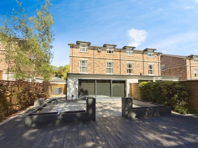 Images for Holland Park, Bramhall EAID:mosleyjaapi BID:1