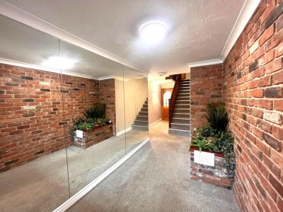 Images for Ladybrook Road, Bramhall EAID:mosleyjaapi BID:1