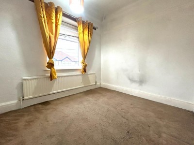 Images for Hulme Hall Crescent, Cheadle Hulme EAID:mosleyjaapi BID:1