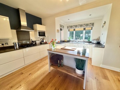 Images for Handforth Road, Wilmslow EAID:mosleyjaapi BID:2