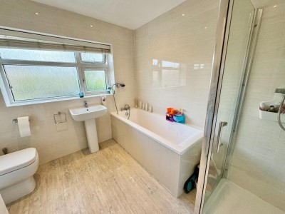 Images for Davehall Avenue, Wilmslow EAID:mosleyjaapi BID:2