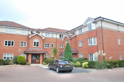 Images for Chamberlain Drive, Wilmslow EAID:mosleyjaapi BID:2