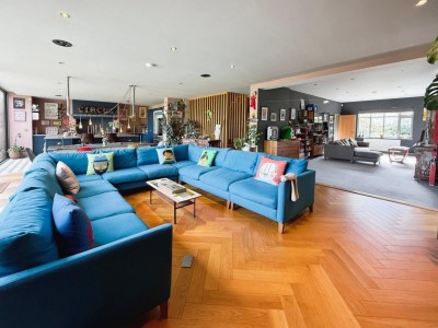Images for Ladythorn Crescent, Bramhall EAID:mosleyjaapi BID:1