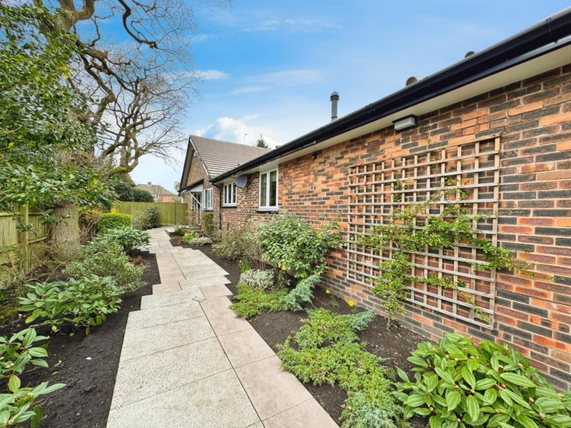 Images for Weavers Lane, Bramhall