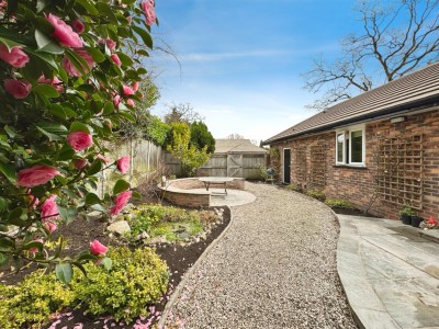 Images for Weavers Lane, Bramhall EAID:mosleyjaapi BID:1