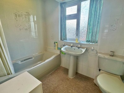 Images for Derwent Drive, Handforth, Wilmslow EAID:mosleyjaapi BID:2