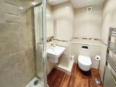 Images for Glenbourne Park, Bramhall EAID:mosleyjaapi BID:1