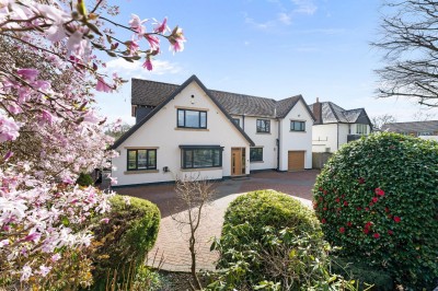 Images for Moss Lane, Bramhall EAID:mosleyjaapi BID:1