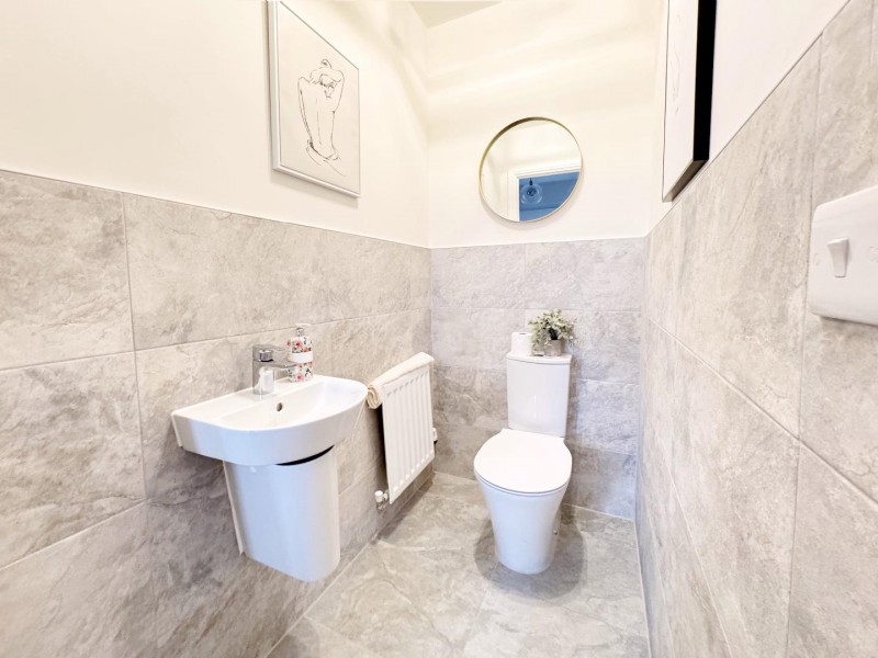 Images for Ringway Avenue, Woodford