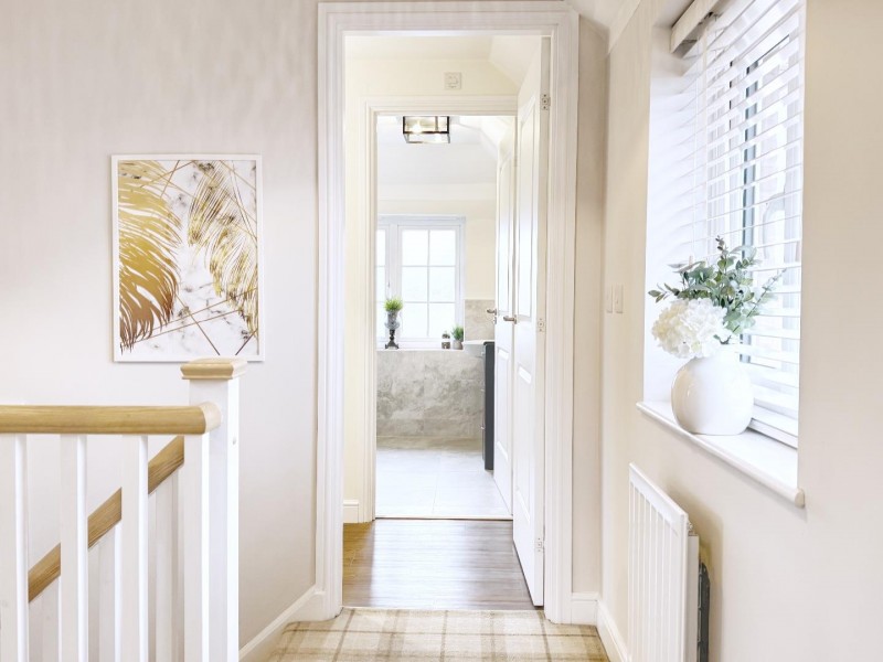 Images for Ringway Avenue, Woodford