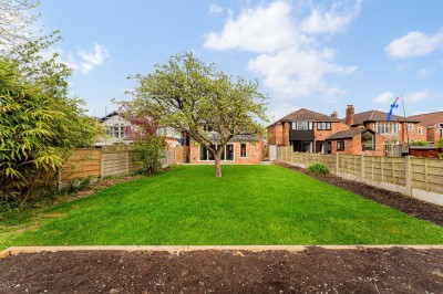 Images for Pine Road, Bramhall EAID:mosleyjaapi BID:1