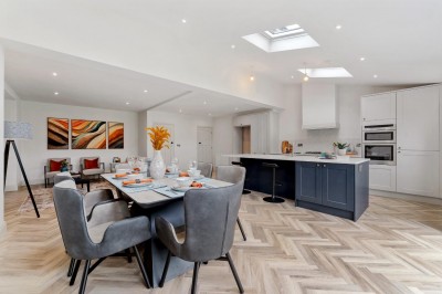 Images for Pine Road, Bramhall EAID:mosleyjaapi BID:1