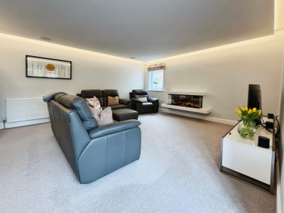 Images for Bridle Road, Woodford EAID:mosleyjaapi BID:1