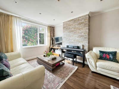 Images for Canberra Road, Bramhall EAID:mosleyjaapi BID:1