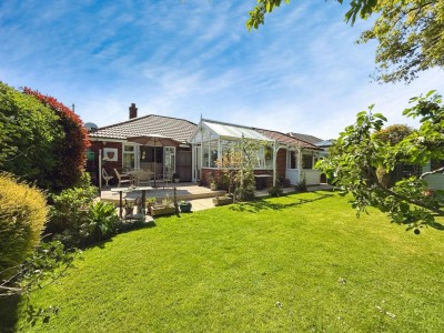 Images for Fairway, Bramhall EAID:mosleyjaapi BID:1