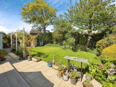Images for Fairway, Bramhall EAID:mosleyjaapi BID:1