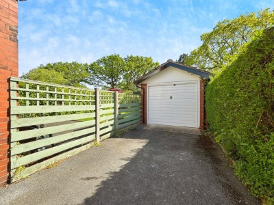 Images for Ogden Road, Bramhall EAID:mosleyjaapi BID:1
