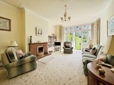 Images for Ogden Road, Bramhall EAID:mosleyjaapi BID:1