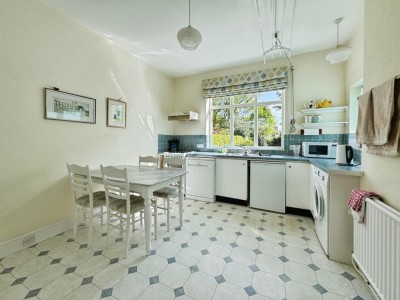 Images for Ogden Road, Bramhall EAID:mosleyjaapi BID:1