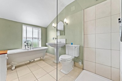 Images for Heyes Lane, Alderley Edge EAID:mosleyjaapi BID:2