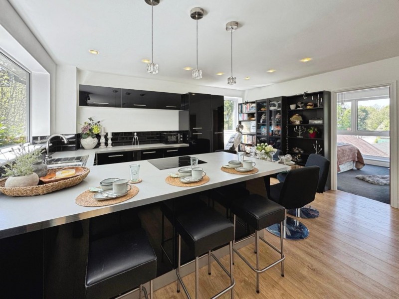 Images for Warren Close, Bramhall