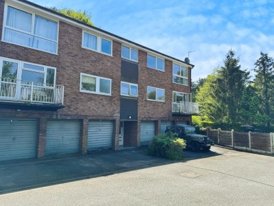 Images for Warren Close, Bramhall EAID:mosleyjaapi BID:1