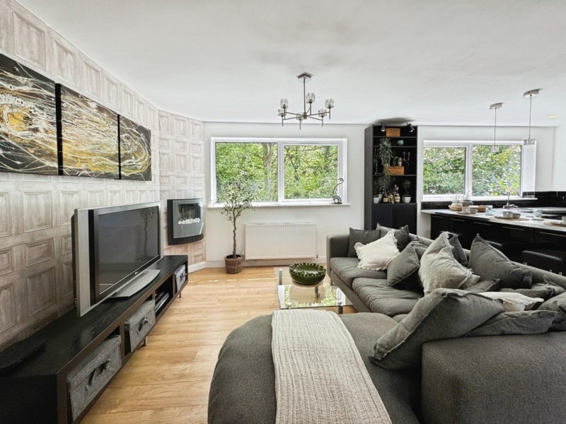 Images for Warren Close, Bramhall