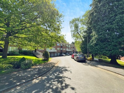 Images for Warren Close, Bramhall EAID:mosleyjaapi BID:1