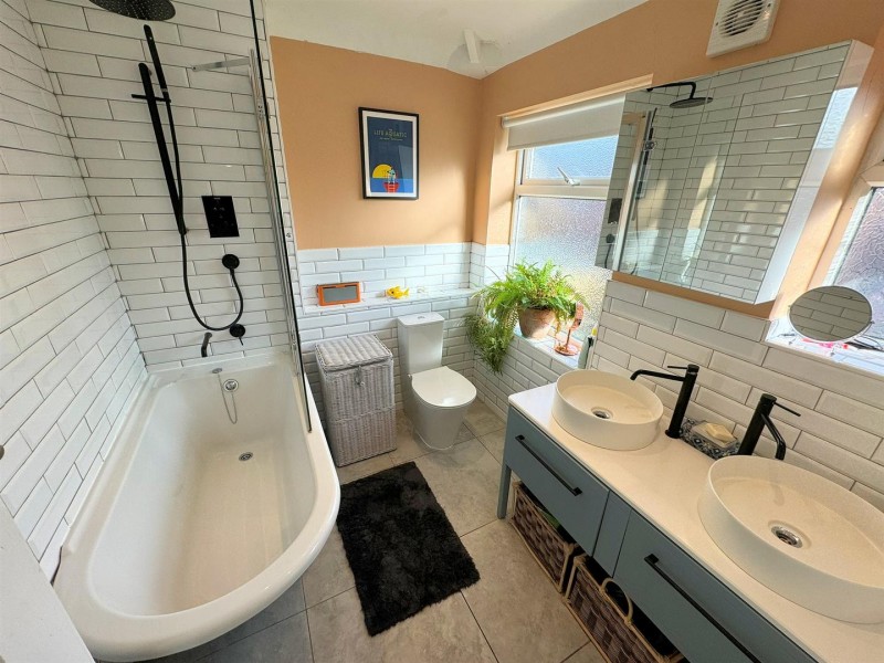 Images for Moss Lane, Alderley Edge