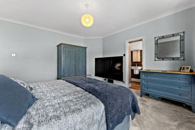 Images for Carrwood Avenue, Bramhall EAID:mosleyjaapi BID:1