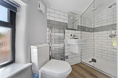 Images for Carrwood Avenue, Bramhall EAID:mosleyjaapi BID:1