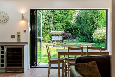 Images for Carrwood Avenue, Bramhall EAID:mosleyjaapi BID:1