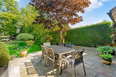 Images for Carrwood Avenue, Bramhall EAID:mosleyjaapi BID:1