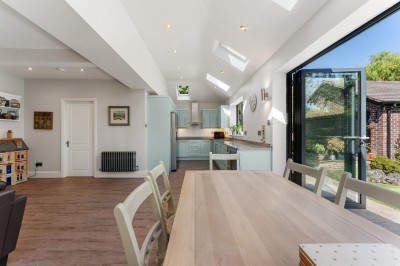 Images for Carrwood Avenue, Bramhall EAID:mosleyjaapi BID:1