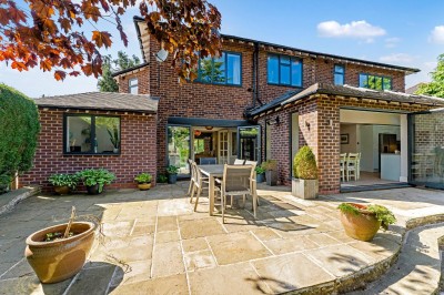 Images for Carrwood Avenue, Bramhall EAID:mosleyjaapi BID:1
