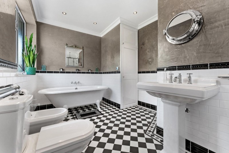 Images for Carrwood Avenue, Bramhall