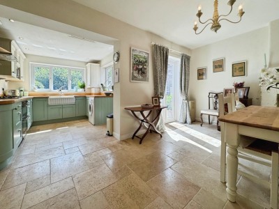 Images for Church Lane, Woodford EAID:mosleyjaapi BID:1