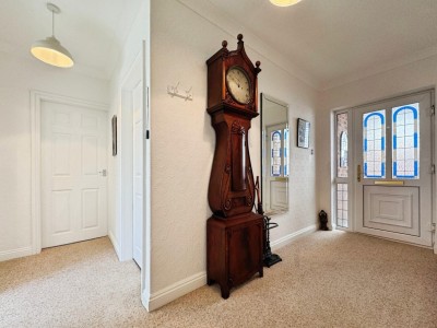 Images for Roseway, Bramhall EAID:mosleyjaapi BID:1