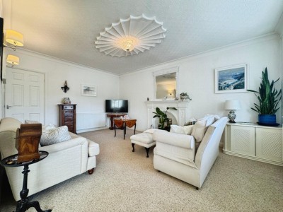 Images for Roseway, Bramhall EAID:mosleyjaapi BID:1