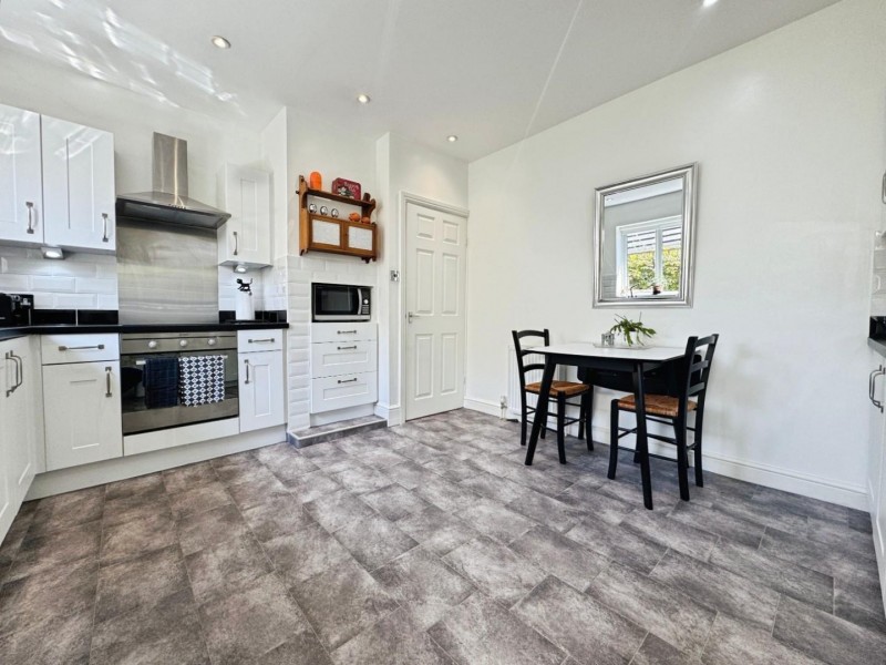 Images for Roseway, Bramhall