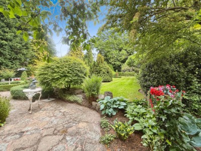 Images for Thorn Road, Bramhall EAID:mosleyjaapi BID:1