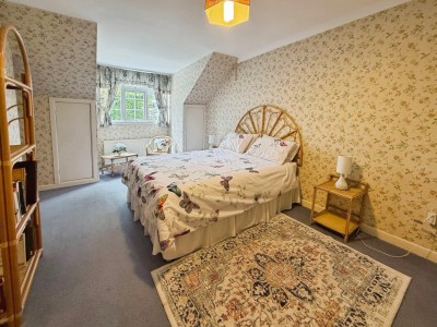 Images for Thorn Road, Bramhall EAID:mosleyjaapi BID:1