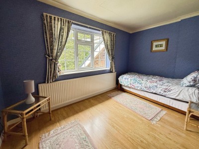 Images for Thorn Road, Bramhall EAID:mosleyjaapi BID:1