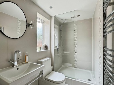 Images for Tudor Court, Bramhall EAID:mosleyjaapi BID:1