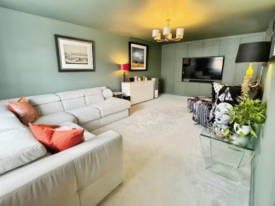 Images for Symmonds Close, Wilmslow EAID:mosleyjaapi BID:2